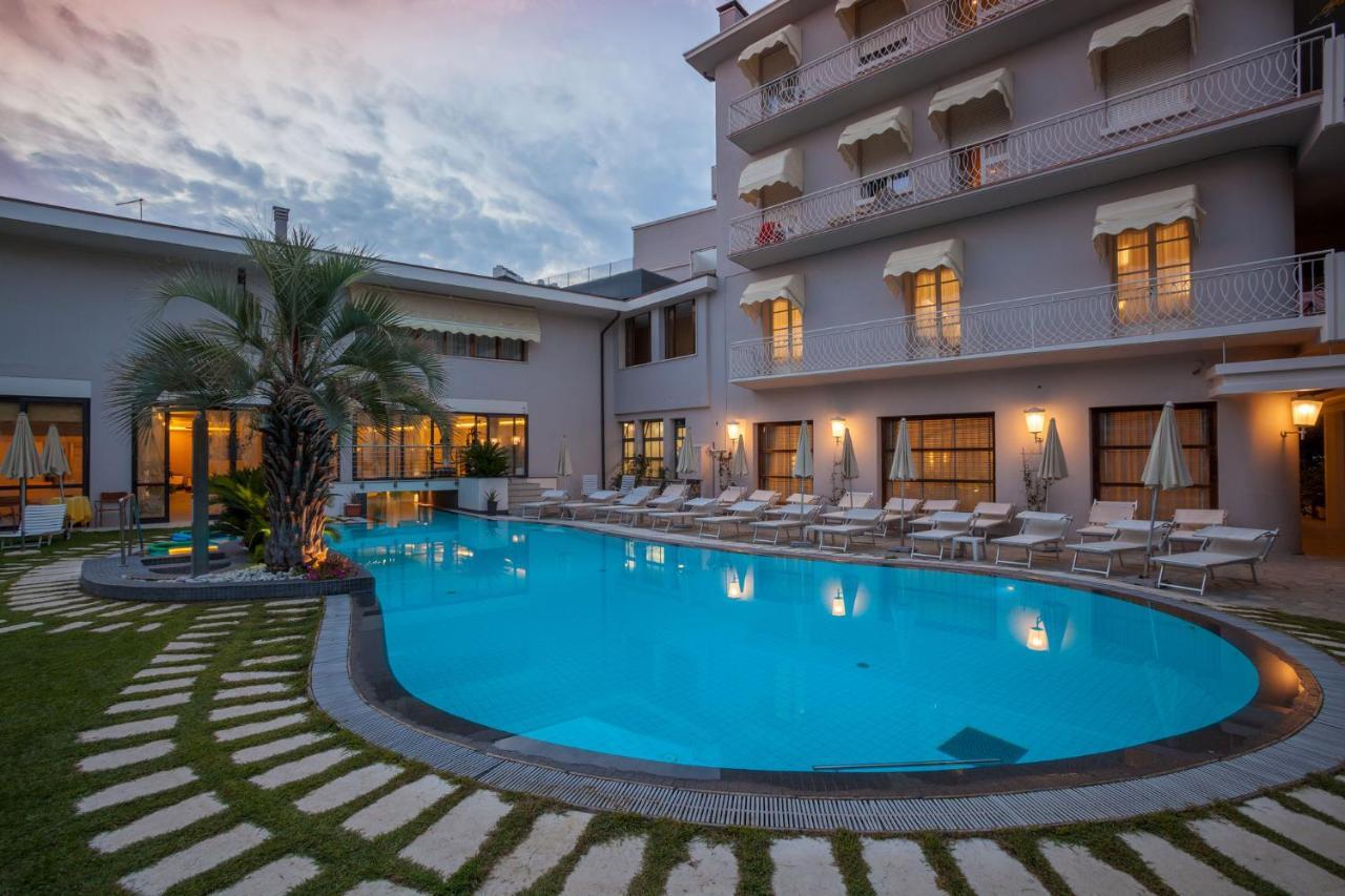 Hotel Terme Salus Абано-Терме Екстер'єр фото
